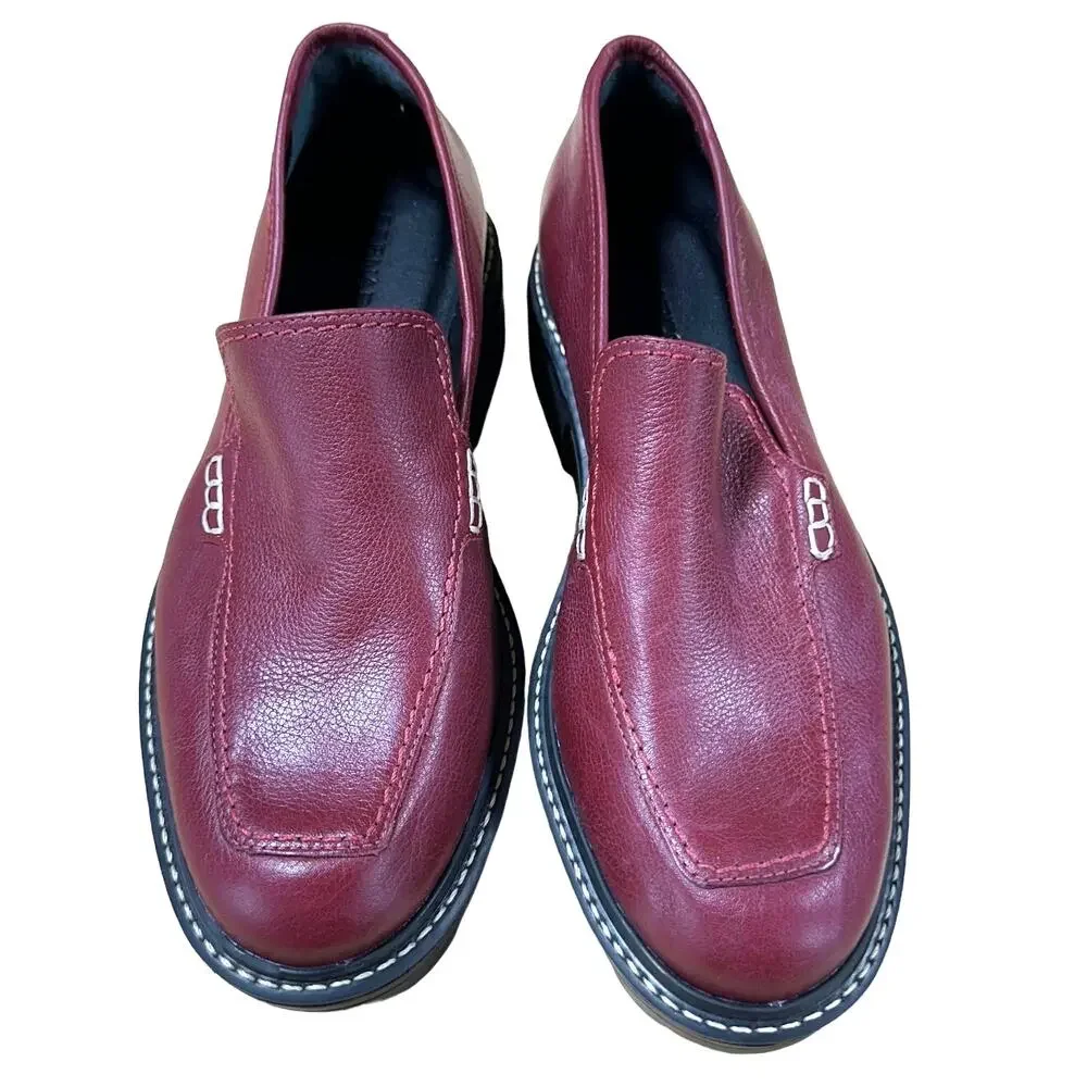 Bernardo NWOB Studio Lug Sole Loafer in Garnet Size 8.5M Pebbled Leather Slip On - Picture 5 of 9